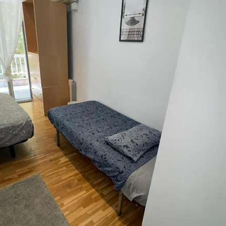 Hostal Bruc 3 *